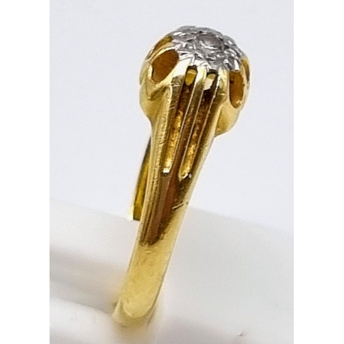 174 - An 18K Yellow Gold Diamond Solitaire Ring. Size P.
3.86g