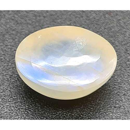 575 - 5.80 Ct Rainbow Moonstone, Oval Shape, GLI Certified