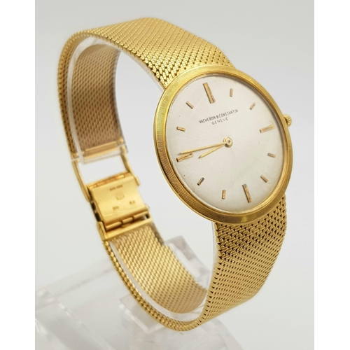 54 - A gents, Vacheron & Constantin, 18 K yellow gold watch. Slim body, with 32 mm dial, white metal face... 