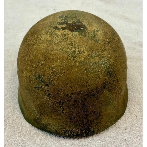 58 - A Very Rare, Original WW2 German Fallschirmjager (paratrooper) Helmet. Inner helmet lining has possi... 