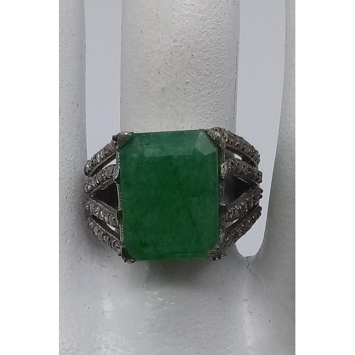 413 - 7.90cts Emerald Ring with 1.15cts Rose Cut Diamond Accents in 925 Silver, SIZE M