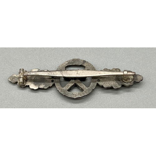 194 - WW2 Luftwaffe Silver Grade Air to ground support Sqn flyers clasp. Maker marked: G.H Osang Dresden. ... 