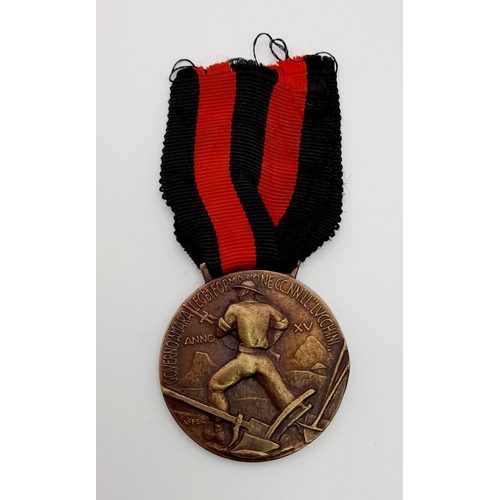 523 - Italian Fascist “Octra La Meta” Medal circa 1936.