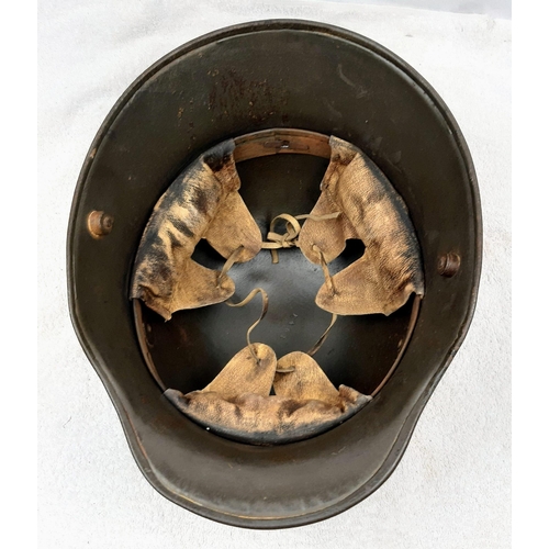 11 - WW1 Imperial German M17 Helmet & Liner. Stamped with the batch no: R461inside the dome. A nice perio... 