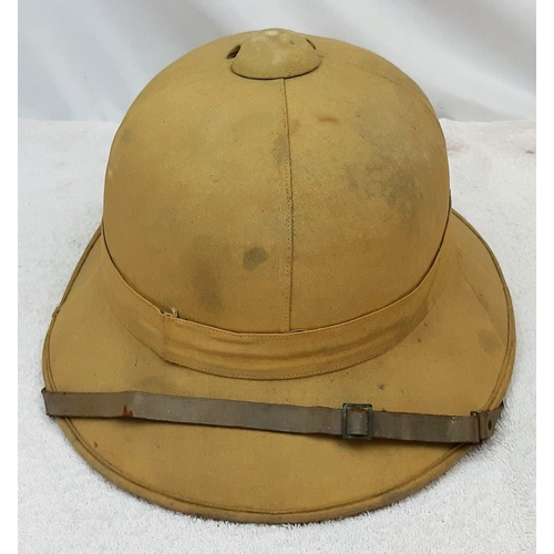 355 - 1942 Dated British Officers Tropical Pith Helmet