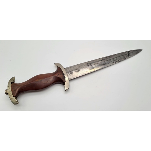 4 - 3rd Reich N.S.K.K Dagger. Transitional Period Blade Eickhorn-RZM. The box lid has broken hinges.