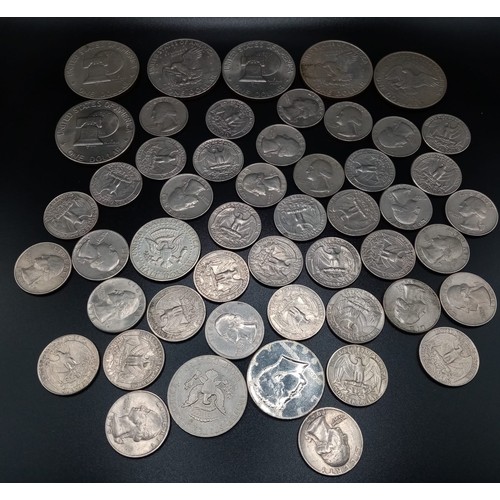 542 - A collection of 50 American Dollars, Half Dollars and Quarter Dollars all dating from the 1960’s to ... 