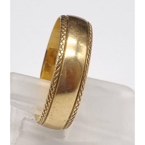 534 - A Vintage 9K Yellow Gold Band Ring. Size O. 2.87g.