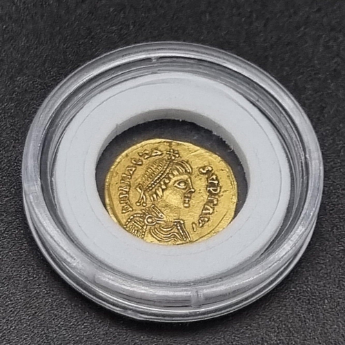 2 - An Ancient Theodoric Gold Tremissis, Rome-Mint Coin. 491 - 518. 1.41g. Obverse: Bust of Anastasios f... 