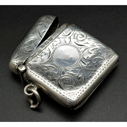 406 - An Antique Silver Vesta Case. Hallmarks for Birmingham 1909. Makers mark of S. Blanckensee. 4 x 4cm