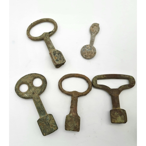 38 - A Selection of Over 20 Medieval and Early - Keys, buttons, and crotal bells. Please see photos for c... 