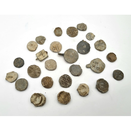 46 - A Selection of Over 20 Medieval and Early Seals. Please see photos for conditions. A/F.