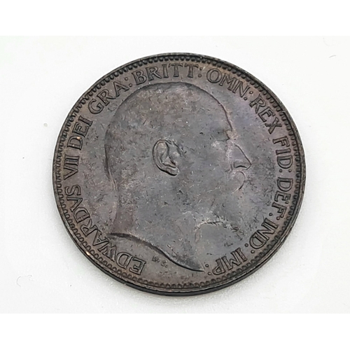 792 - A 1910 Bronze Farthing Coin. Good extremely fine. Obverse - Features the uncrowned portrait of King ... 