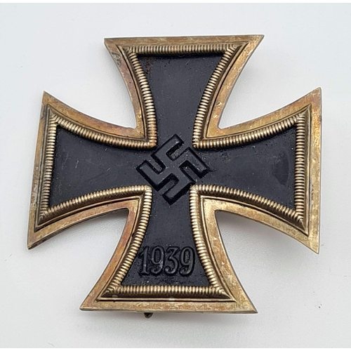 83 - 3rd Reich Cased Iron Cross 1st Class Maker L/10 for Deschler and Sohn Munich.