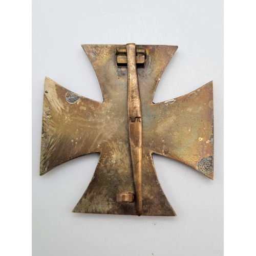 83 - 3rd Reich Cased Iron Cross 1st Class Maker L/10 for Deschler and Sohn Munich.