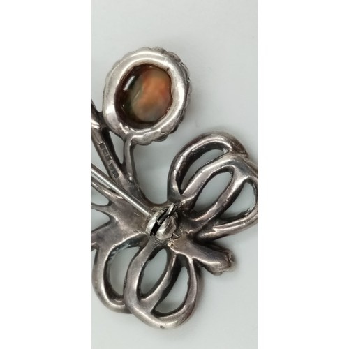 748 - A Vintage Moissanite and Dendritic Banded Agate Bow Brooch - set in sterling silver. Birmingham 1968... 