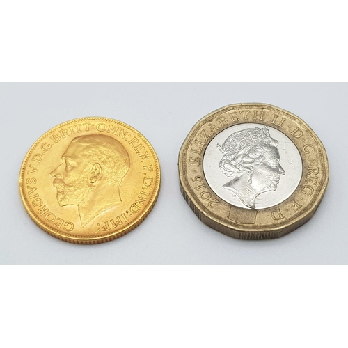31 - A 1925 22K Gold Full Sovereign Coin. 8G.
