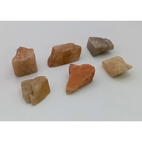 1177 - 272.15 Ct Rough Agate Lot