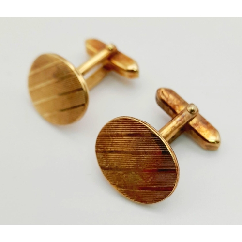 985 - Two Pairs of Vintage Yellow Metal Cufflinks. Excellent condition. 13.6g total weight.