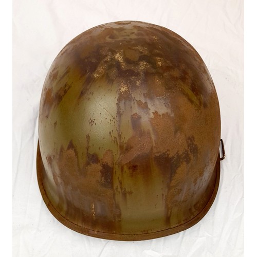 90 - WW2 US 3rd Infantry M1 Swivel Bale Helmet.