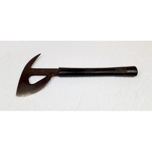 314 - WW2 USA Waco Glider Escape Axe.