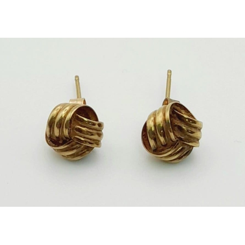 962 - 9K Yellow Gold Knot Stud Earrings 0.7g