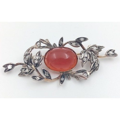 527 - An Antique Victorian 15K Yellow Gold Rose Cut Diamond Carnelian Brooch. Large central cut carnelian ... 