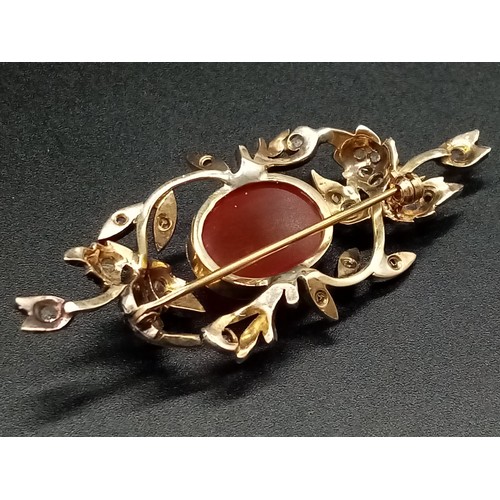 527 - An Antique Victorian 15K Yellow Gold Rose Cut Diamond Carnelian Brooch. Large central cut carnelian ... 