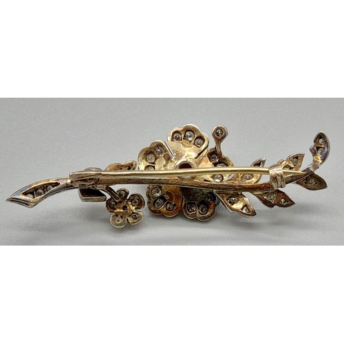 733 - A Victorian 15K Gold and Rose-Cut Diamond Floral Brooch. Beautifully designed - 1.5ct. 5.5cm. 7.33g ... 