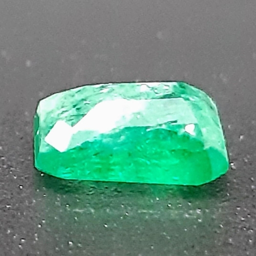 468 - 0.94 Ct Zambian Emerald, Octagonal Shape, IGL&I Certified.