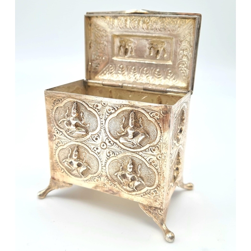 584 - AN EARLY 19TH CENTURY SOLID SILVER BURMESE/INDIAN TEA CADDY WITH HAND MADE ELEPHANT FINIAL TO LID WI... 