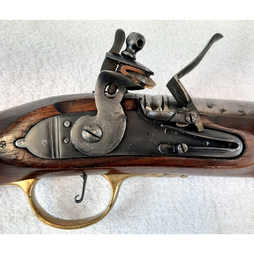 652 - A Deactivated Modern Replica of a 19th Century Flintlock Cavalry Carbine Rifle. 16 Inch barrel  with... 