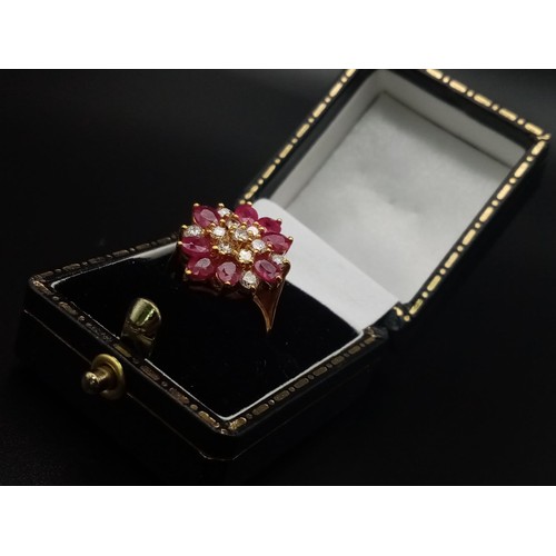 1025 - A STUNNING 18K GOLD RUBY AND DIAMOND CLUSTER RING WITH TOP QUALITY STONES.   5.3gms   size M