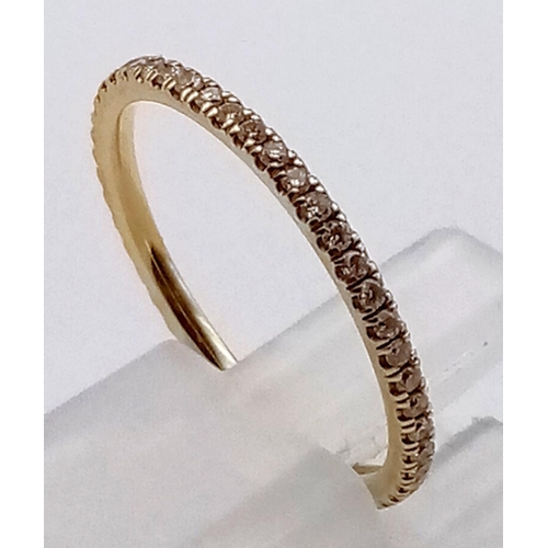 403 - 18K YELLOW GOLD WITH .65CTS DIAMOND FULL ETERNITY RING 1.24G SIZE M    9124