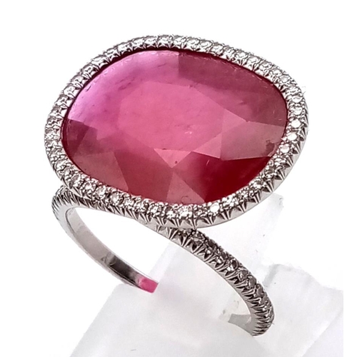 1095 - 18k White gold diamond and ruby ring made by American Designer  Taffin, with 1ct diamonds and 15ct r... 