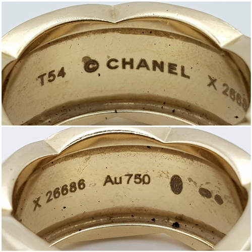 124 - A very attractive 18 K yellow gold ring with diamonds (0.46 carats total) by CHANEL. Ring size: N, t... 