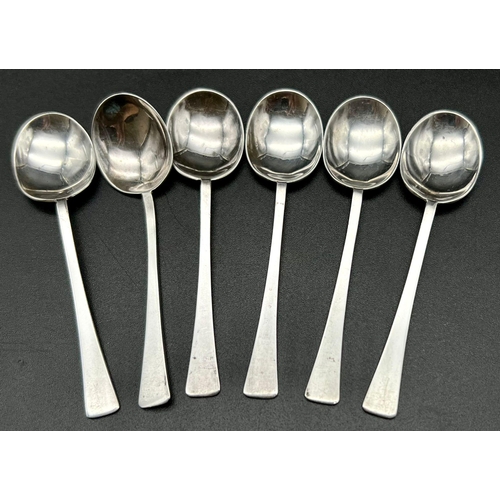 845 - An Antique Set of Six Silver Teaspoons in Original Box. 
Hallmarks for Birmingham 1926. Makers mark ... 