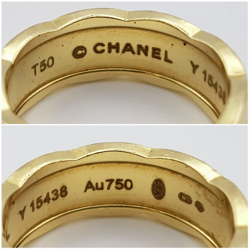 158 - An 18 K yellow gold ring with diamonds by CHANEL, in original presentation box. Ring size: K, weight... 