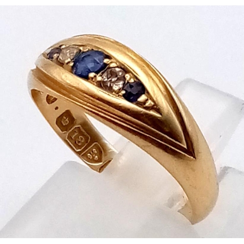 180 - 18K Yellow Gold VINTAGE DIAMOND & SAPPHIRE
 5 STONE RING 3G SIZE K