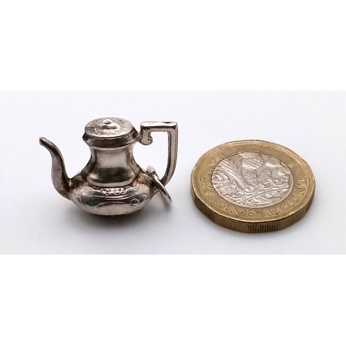 716 - STERLING SILVER TEAPOT CHARM 2.3G