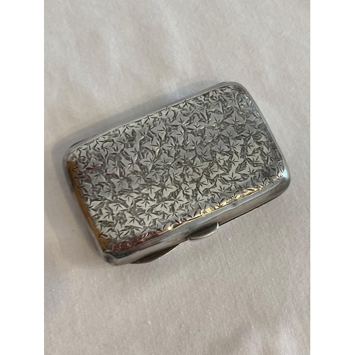 112 - Antique SILVER CIGARETTE CASE with clear Hallmark for Nathan and Hayes Birmingham 1902. Clasp and hi... 