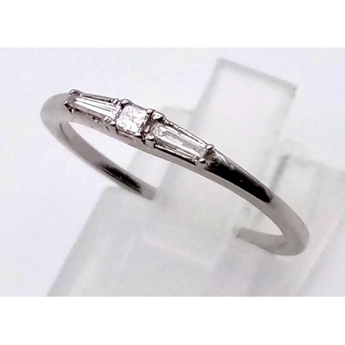 1094 - Platinum diamond Stacker ring. 0.16ct diamond size o 2.6g