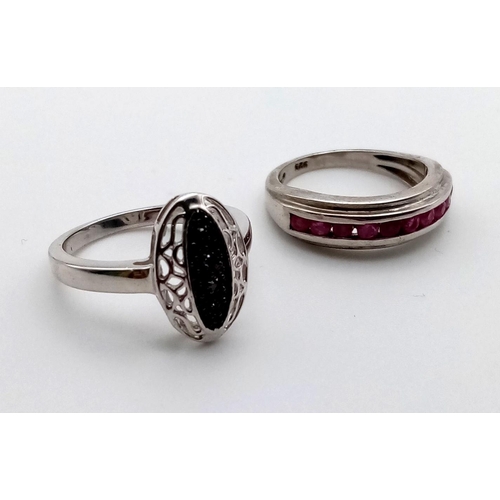 1147 - 4 ladies silver fashion rings .  14.2gms