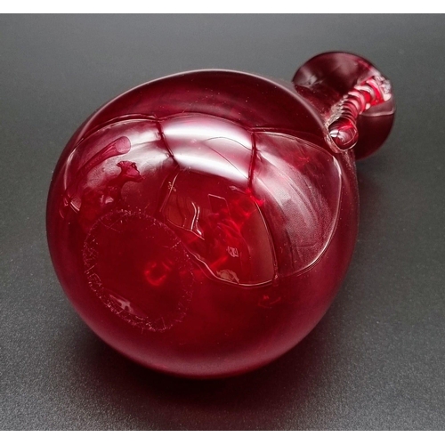 1113 - AN ASSORTMENT OF CRANBERRY GLASS ITEMS.
TALLEST 24CM