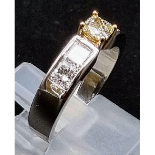 1121 - 18k Gold and Platinum GIA diamond ring
1.2ct Diamond  Size L1/2   7.2g