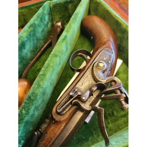 20 - A cased pair of flintlock Greatcoat Pistols by Leech of Colchester/renown gunmaker since 1790. Both ... 