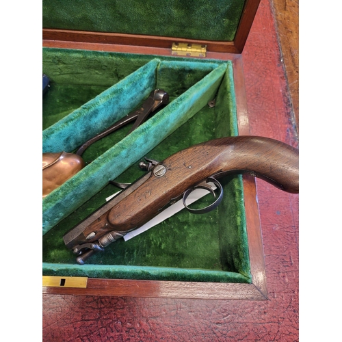 20 - A cased pair of flintlock Greatcoat Pistols by Leech of Colchester/renown gunmaker since 1790. Both ... 