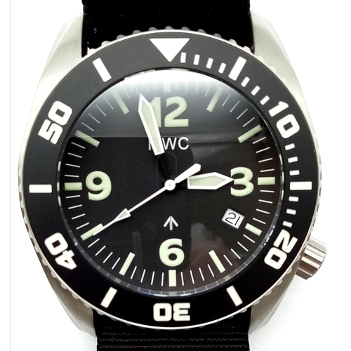 140 - A gents MILITARY WATCH COMPANY DEPTHMASTER, 1000 m, military, professional diver’s watch with Helium... 