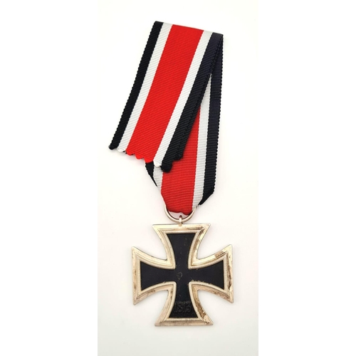 300 - 3rd Reich Iron Cross 2nd Class. Very good condition in original packet of issue. Correct ribbon leng... 