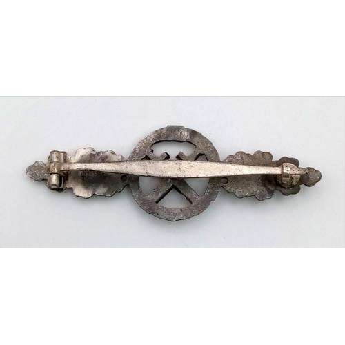 48 - WW2 Luftwaffe Silver Grade Air to ground support Sqn flyers clasp. Maker marked: G.H Osang Dresden.
... 